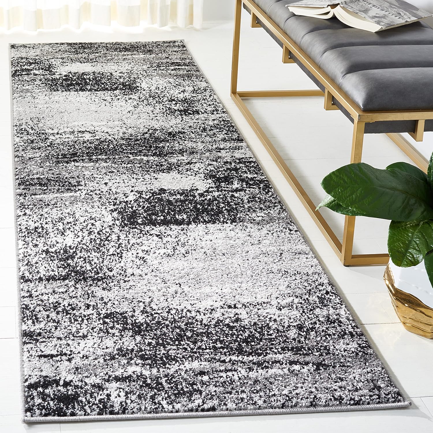 SAFAVIEH Adirondack Runner Rug - Modern Abstract Design 2ft 6in x 10ft