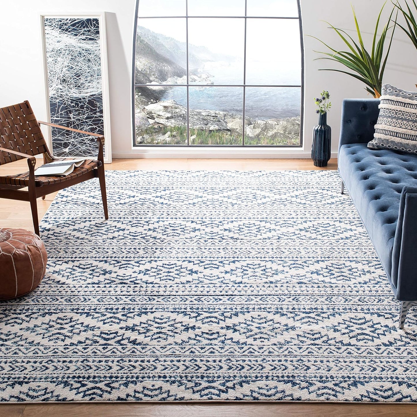 SAFAVIEH Tulum Collection Area Rug - Stylish and Durable Design