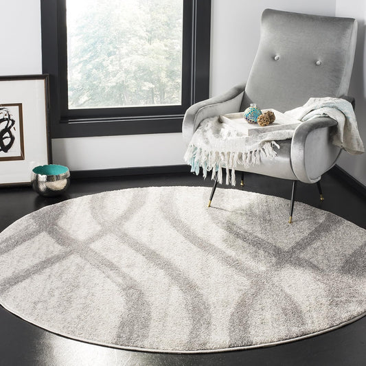 SAFAVIEH Adirondack 8ft Round Cream/Grey Area Rug for Home