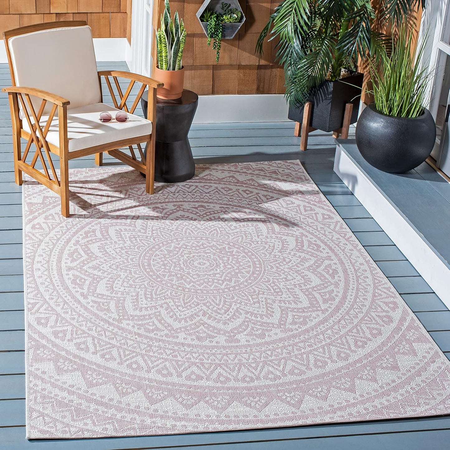 SAFAVIEH Courtyard Collection 2ft 7in x 5ft Ivory/Soft Pink Rug