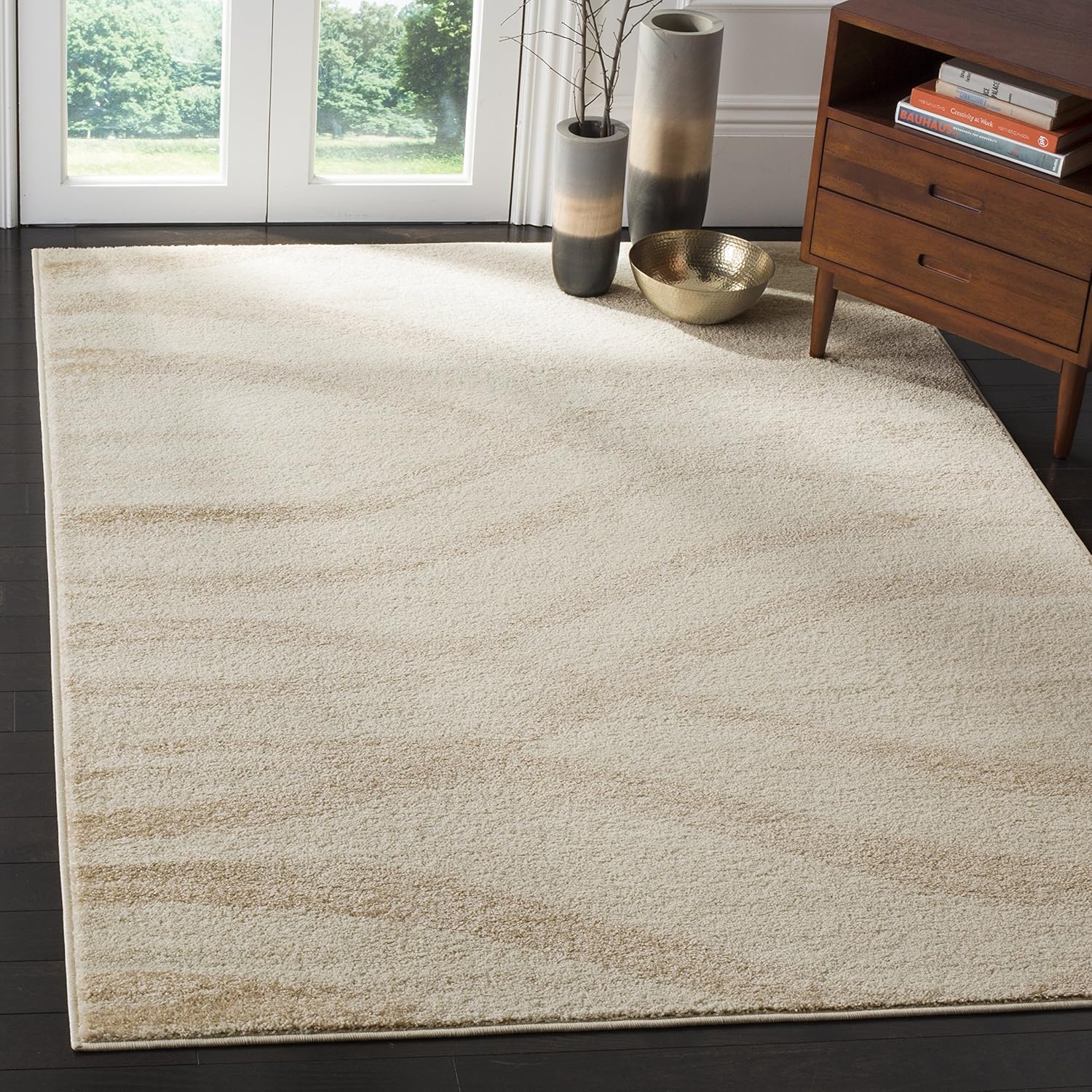 SAFAVIEH Adirondack Collection Area Rug - Modern Wave Design