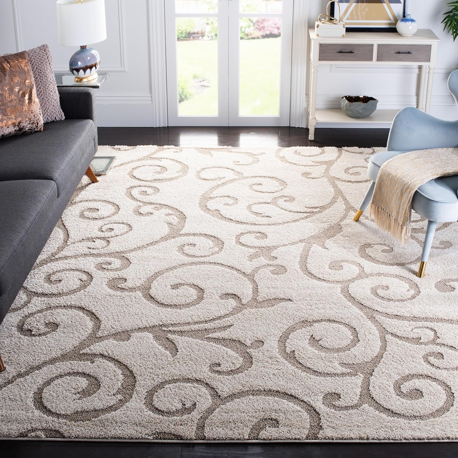 SAFAVIEH Florida Shag Collection Area Rug - Plush & Cozy Design