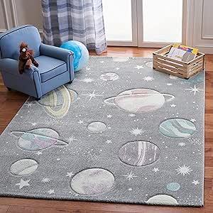 SAFAVIEH Carousel Kids Collection Area Rug - Stylish & Durable