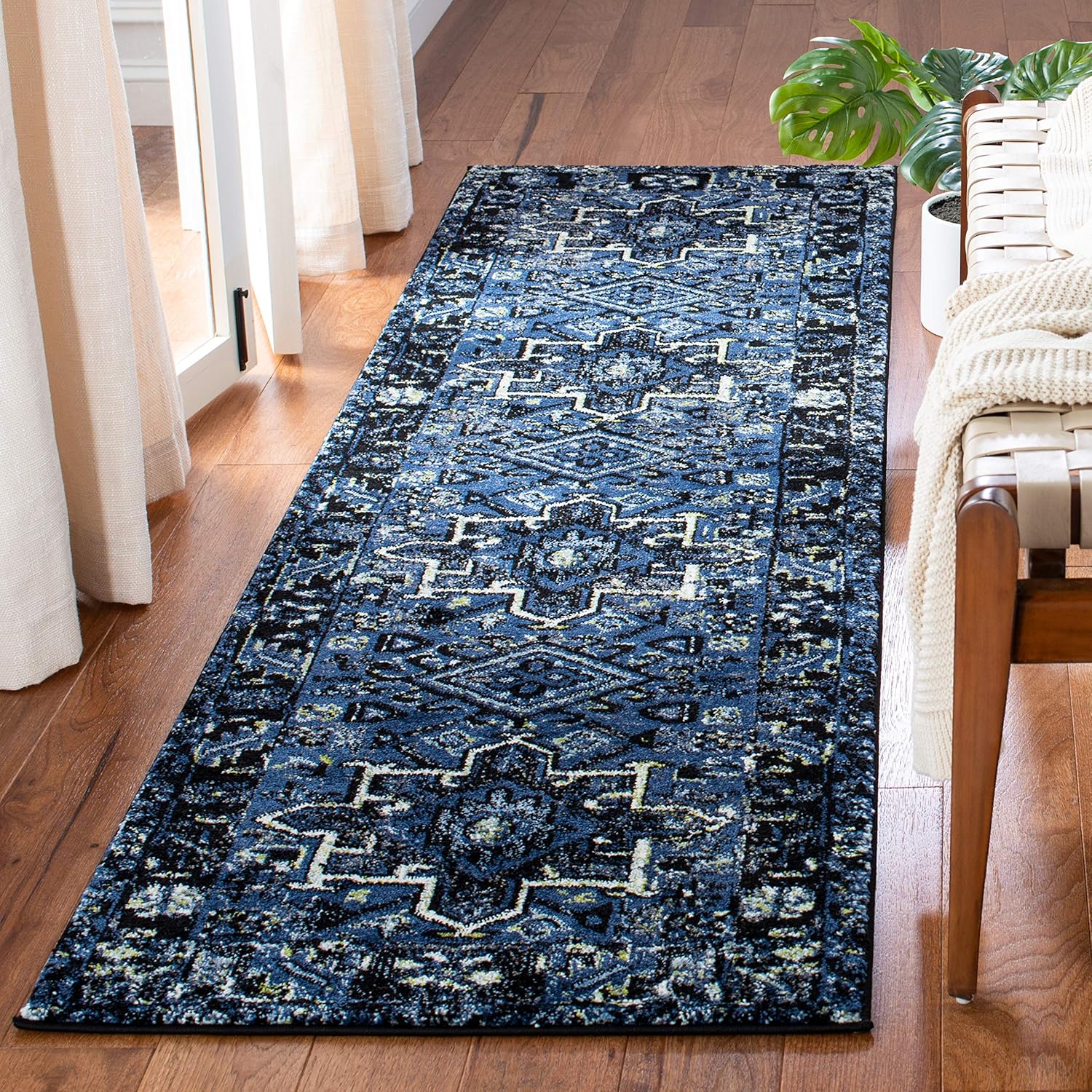SAFAVIEH Vintage Hamadan Collection Runner Rug for Your Home