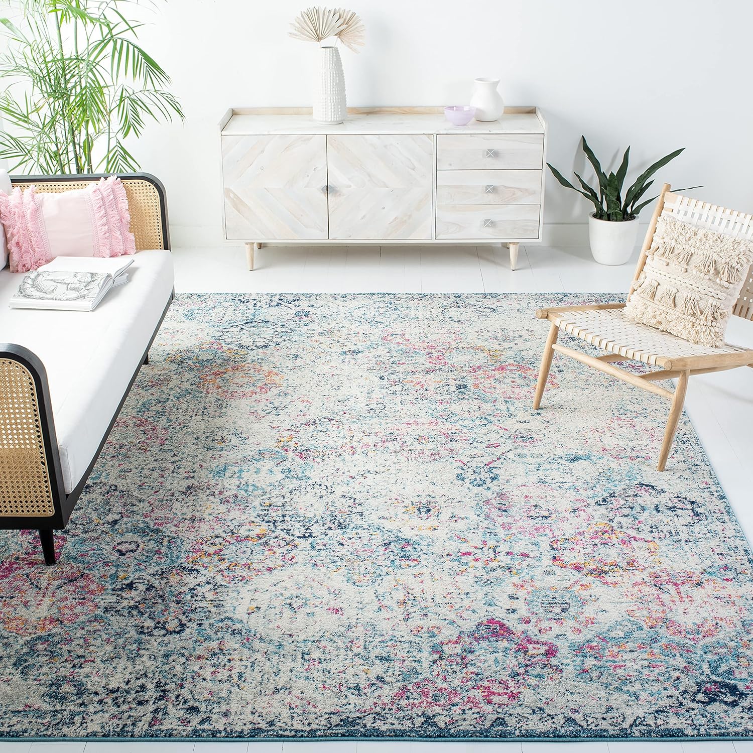 SAFAVIEH Madison Collection Area Rug - Stylish & Durable Design