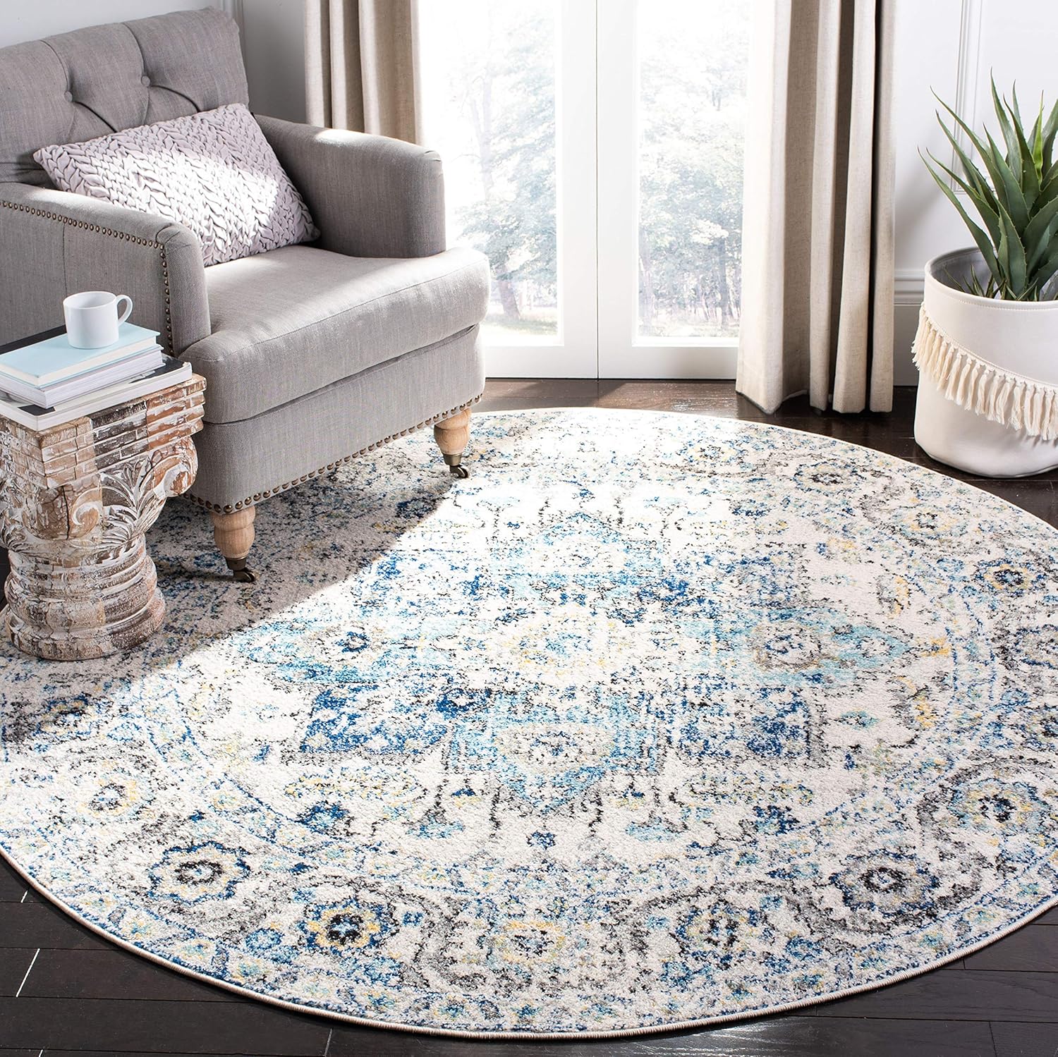 SAFAVIEH Madison Collection 5ft 3in Round Turquoise/Ivory Rug