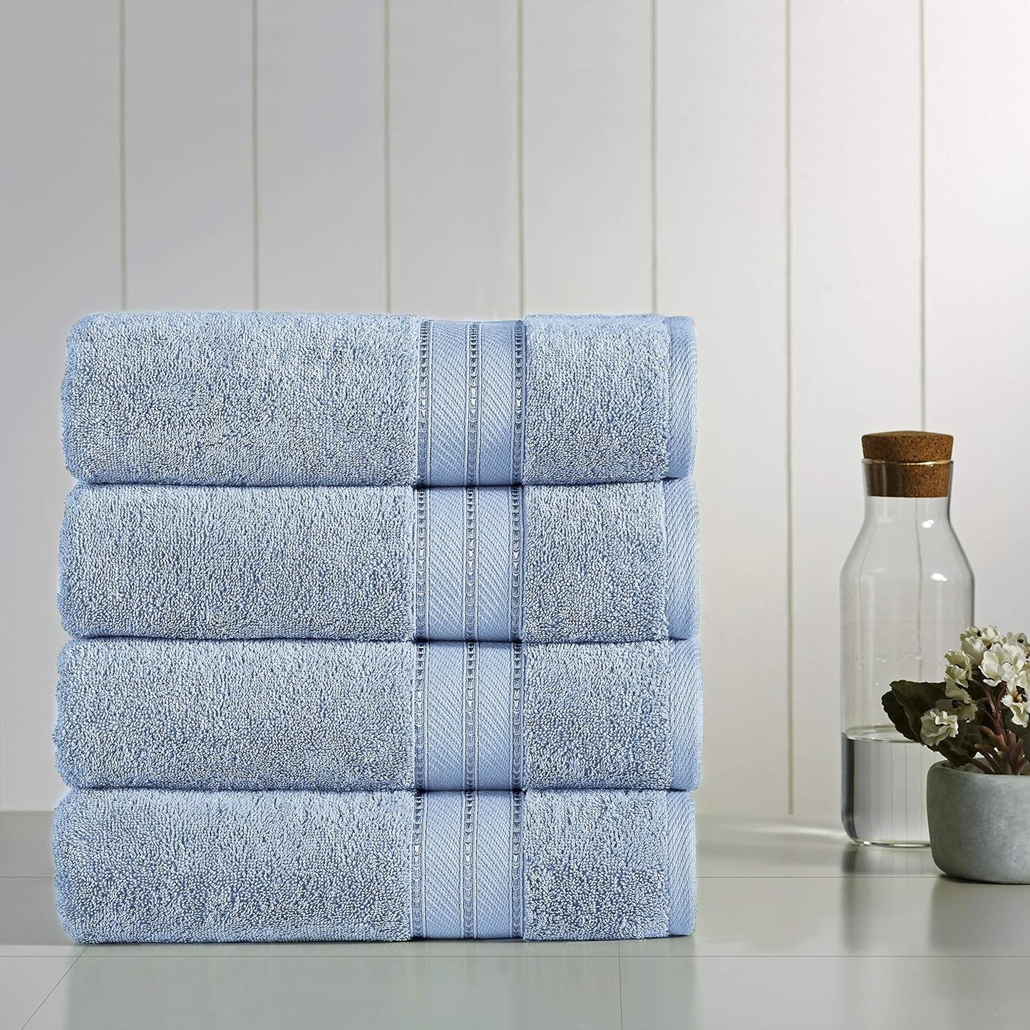 Amrapur Overseas 4-Pack SpunLoft Bath Towels in Blue 30x54 in