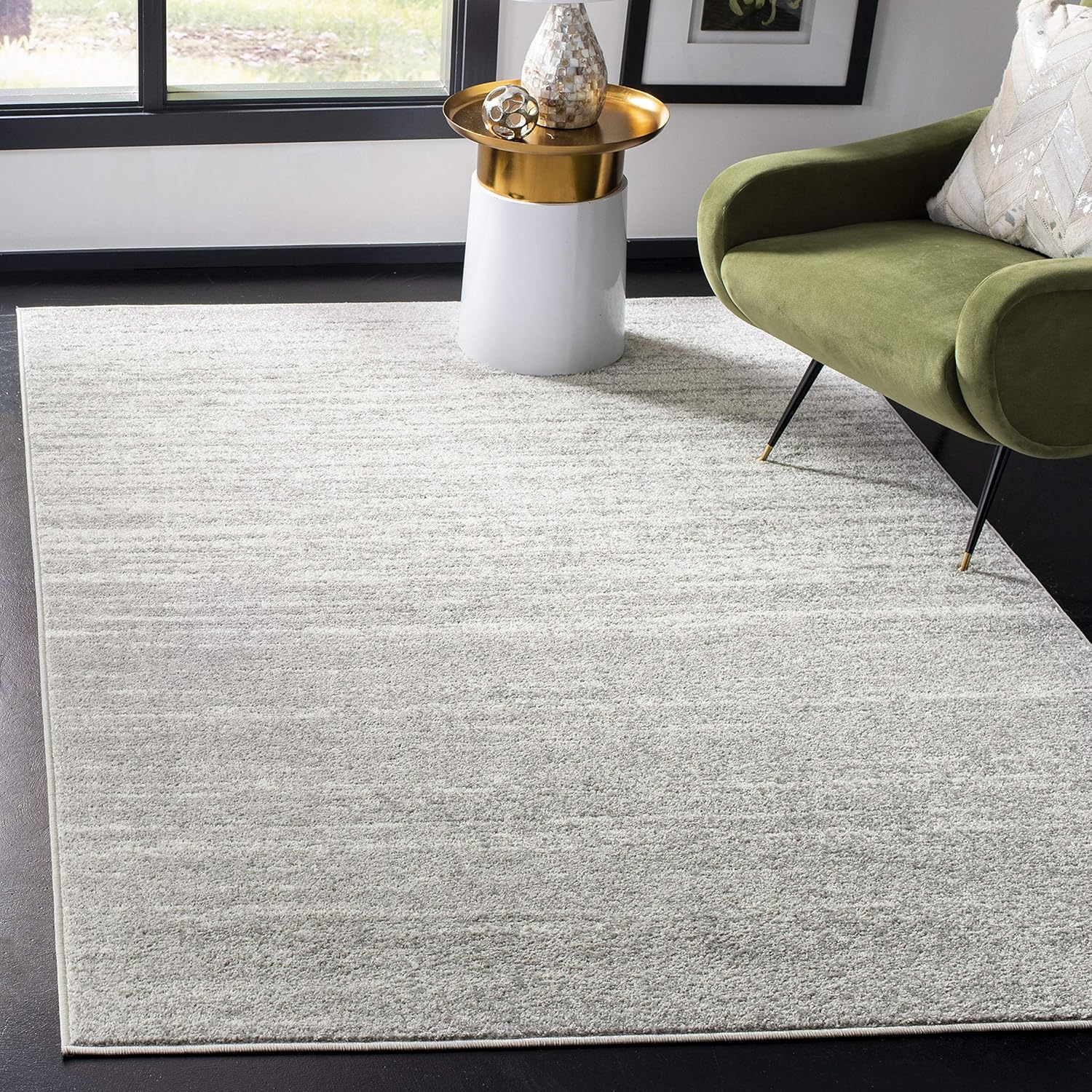 Modern Ombre Accent Rug - Non-Shed, Easy Care - Ideal for High Traffic Areas