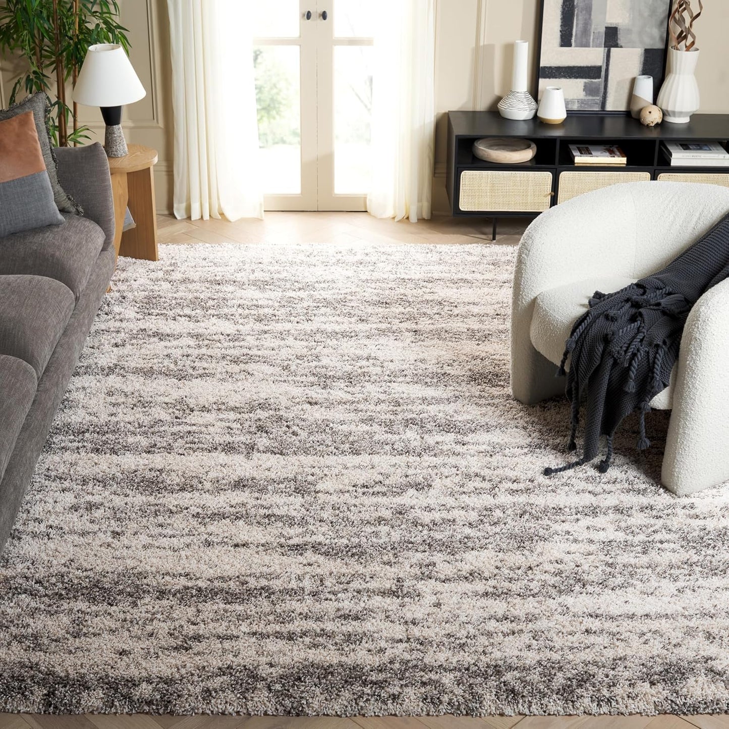 SAFAVIEH Hudson Shag Collection Area Rug - Modern Design & Cozy
