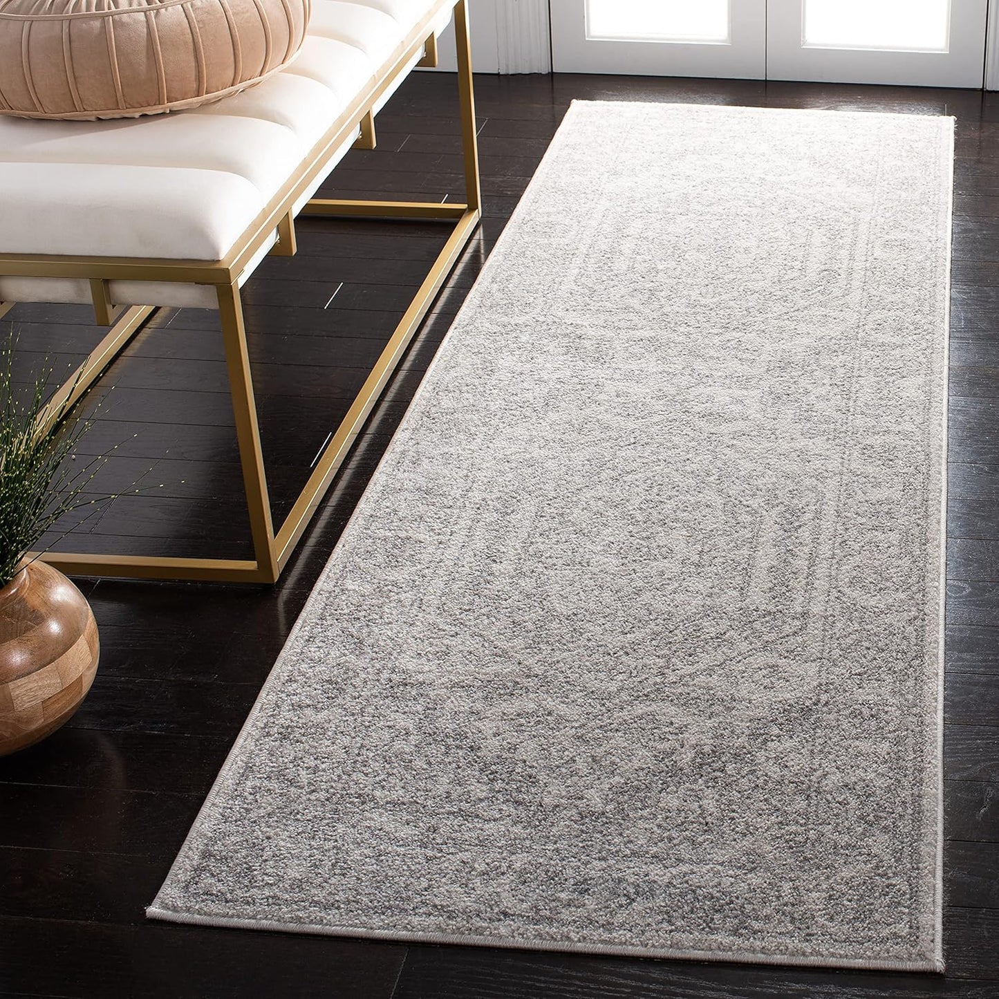 SAFAVIEH Adirondack Runner Rug - Stylish & Durable for Homes