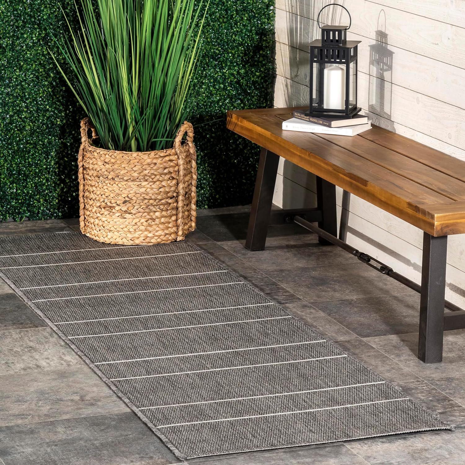nuLOOM 2ft x 8ft Outdoor Performance Area Rug for Stylish Spaces
