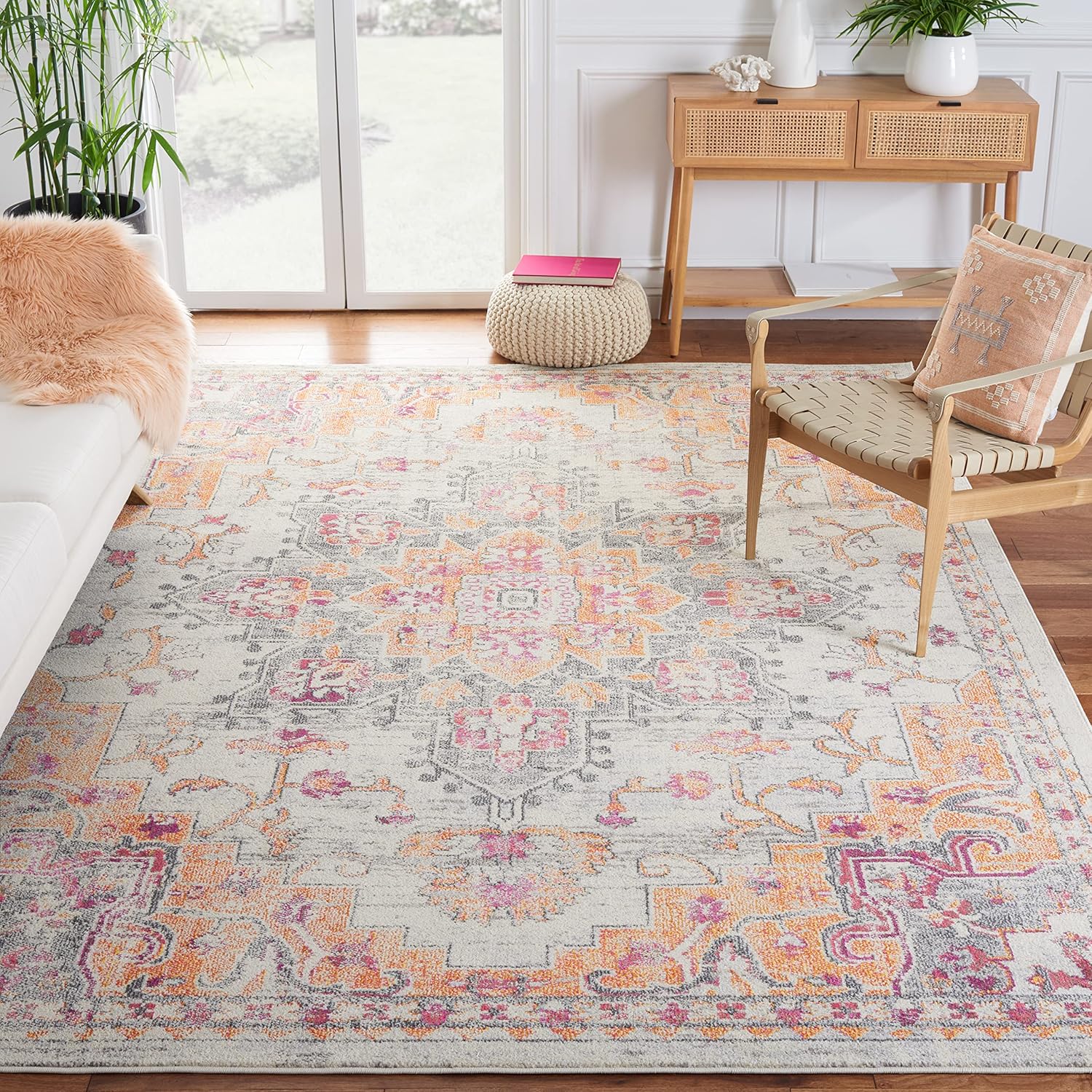 SAFAVIEH Madison Collection Area Rug - Boho Chic Design