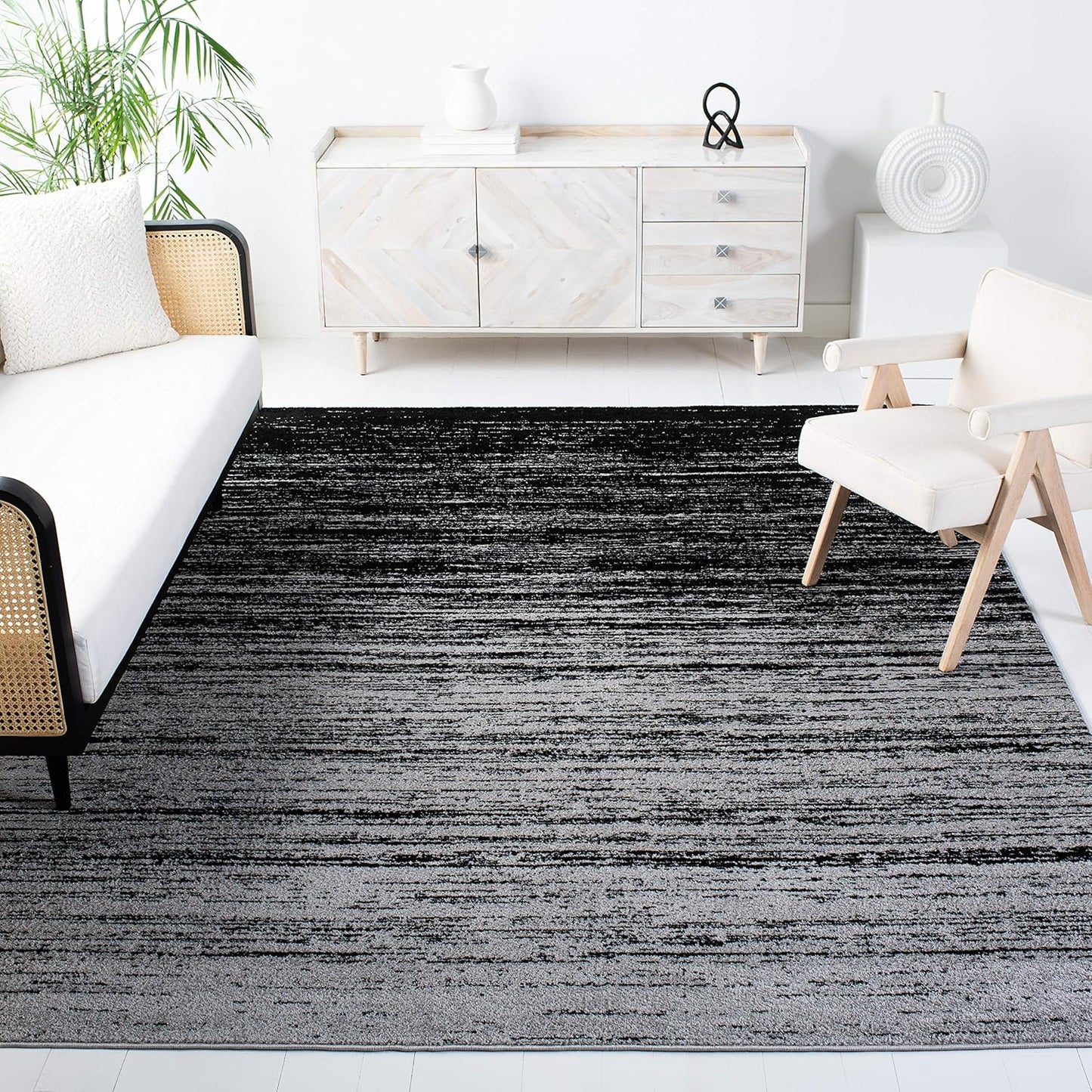 SAFAVIEH Adirondack Collection Area Rug - Modern Ombre Design