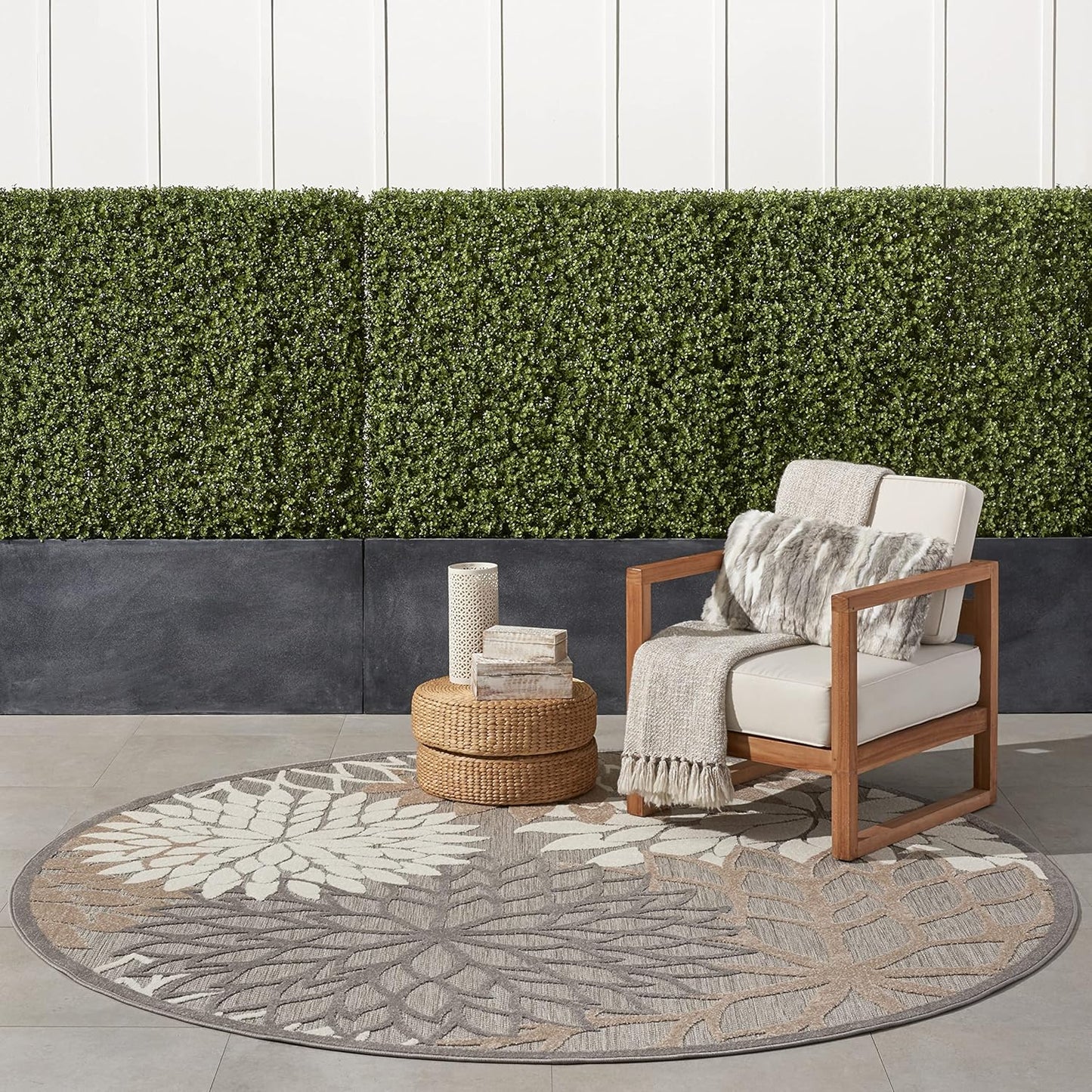 Nourison Aloha Indoor/Outdoor Area Rug - Tropical Botanical Design