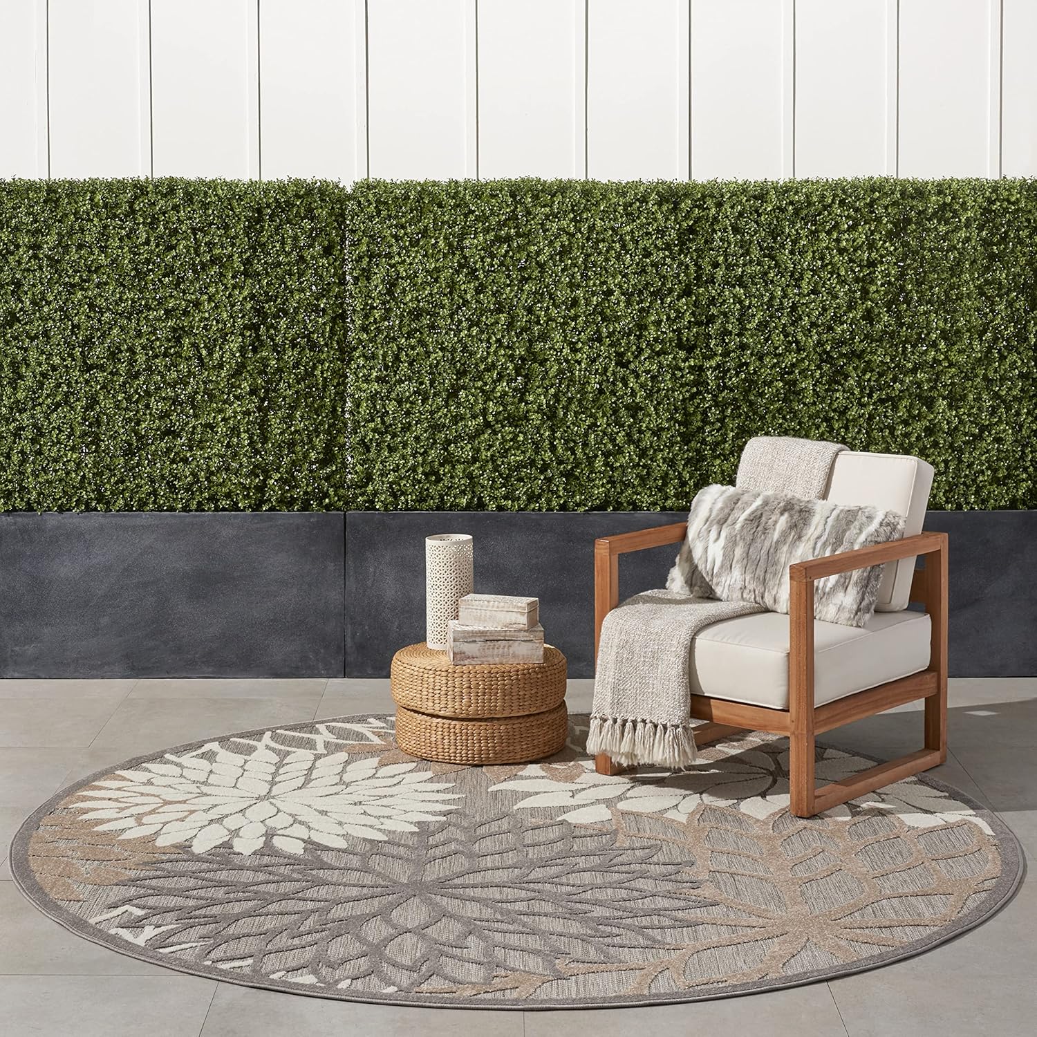 Nourison Aloha Indoor/Outdoor Area Rug - Tropical Botanical Design